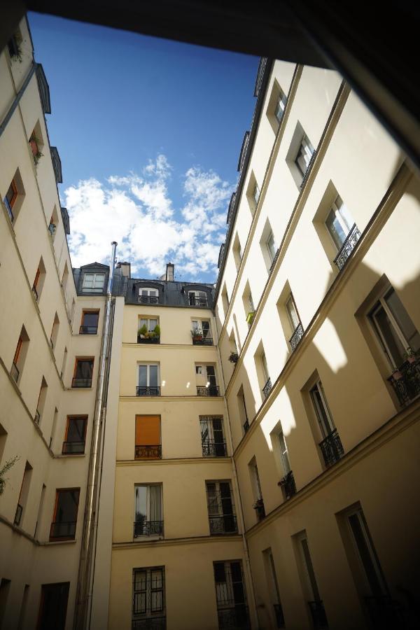 Charmant Studio Au Calme Et Bien Desservi 巴黎 外观 照片